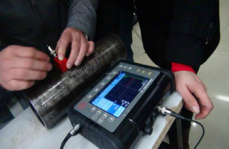 探傷機 Testing machine